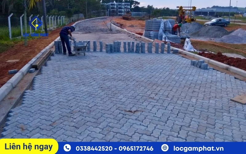 gạch bê tông tự chèn mang lại lợi ích kinh tế, bảo vệ môi trường